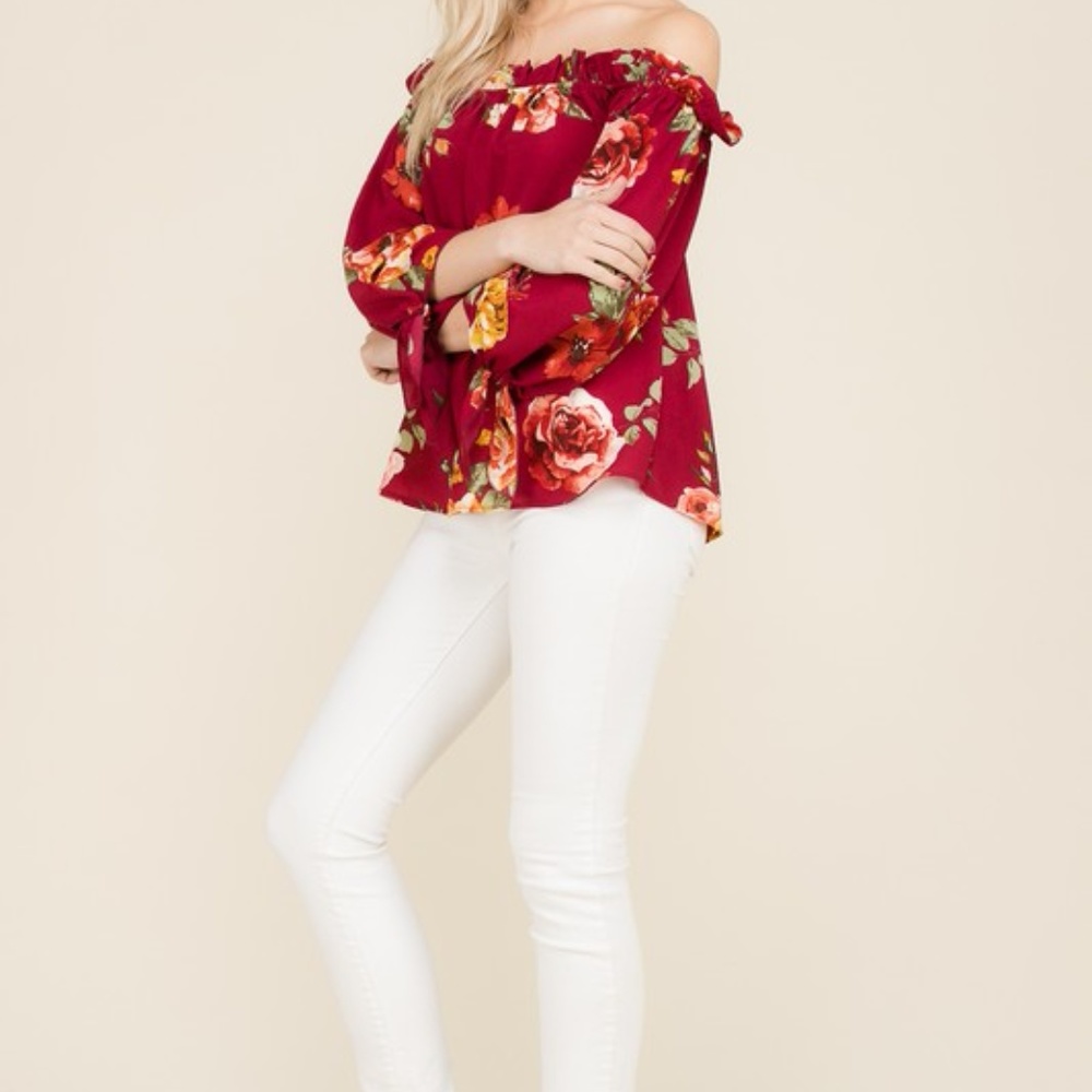 FLOWER PRINT OFF SHOULDER TOP - Picture 7 of 8